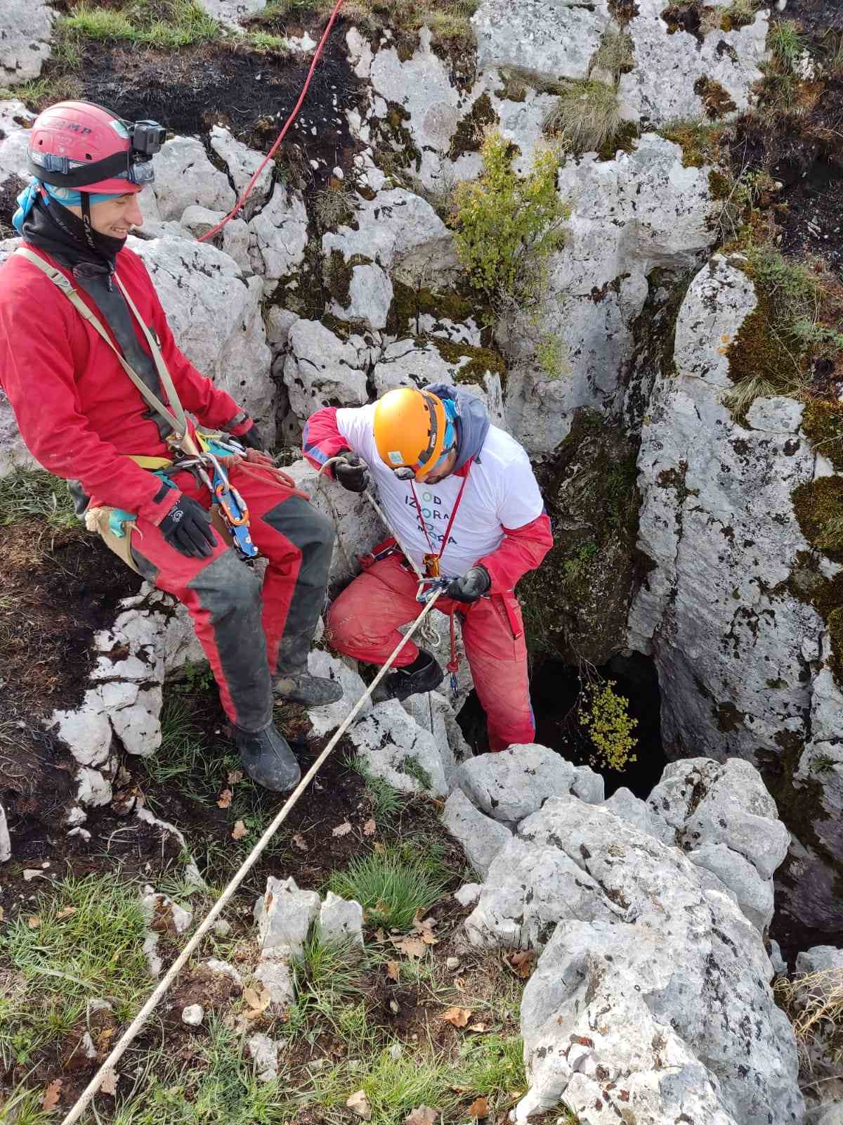 Članovi Speleološkog društva